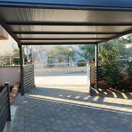 Apartmani Monte Pula Exterior foto